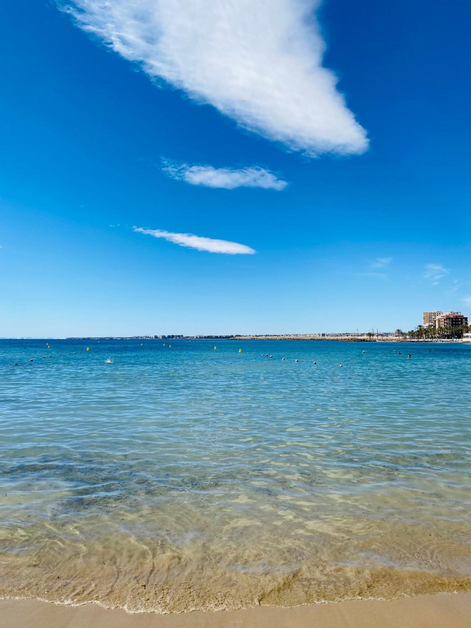 Blue House 1ª Linea Playa Leilighet Torrevieja Eksteriør bilde